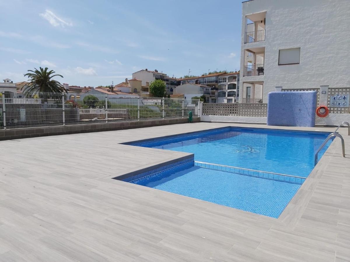 Apartament Amb Piscina Empuriabrava Extérieur photo