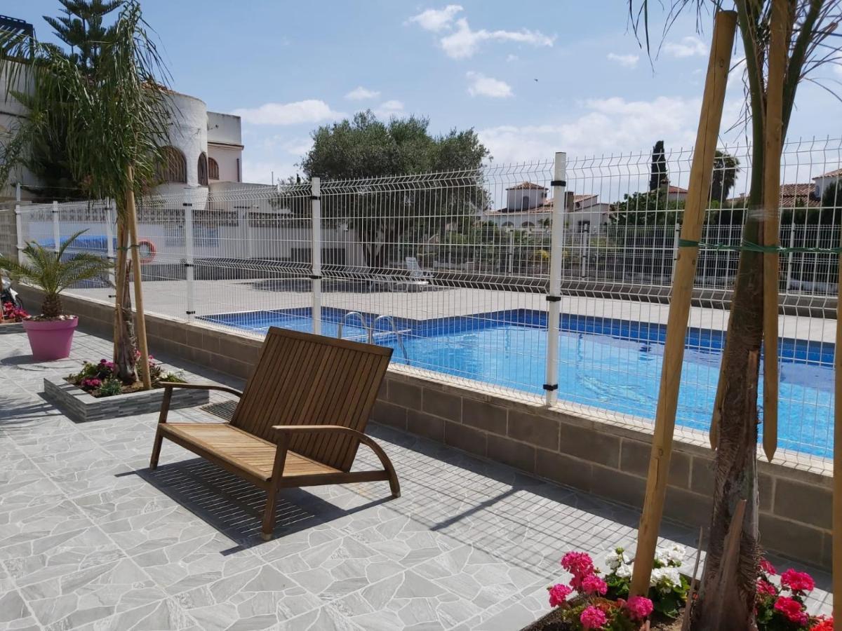 Apartament Amb Piscina Empuriabrava Extérieur photo